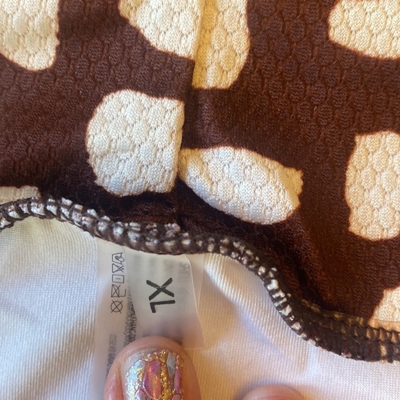 Live life on the beach brown high waist swim bottoms new with tags size XL - Picture 4 of 6